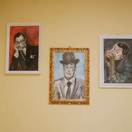 Casa De Curtis-3